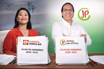 Keiko Fujimori y Roberto Sánchez posan sonrientes detrás de sus planes de gobierno 2026-2031 de Fuerza Popular y Juntos por el Perú, respectivamente.