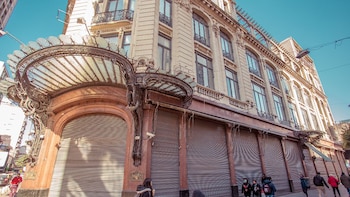 Adiós a un emblemático edificio de comercios de Rosario que cerró sus puertas luego de 130 años