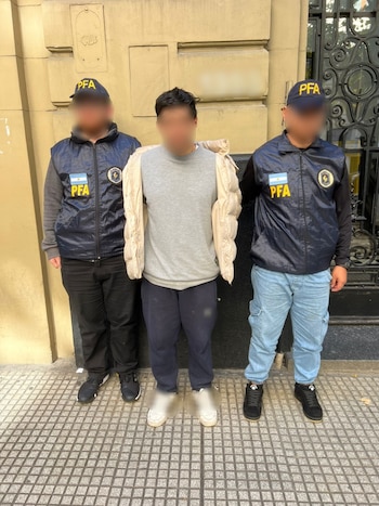 Prófugo detenido Policía de la Ciudad