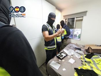 Imagen 5V3FT7UPX5A7VEDONVC6FW64HY