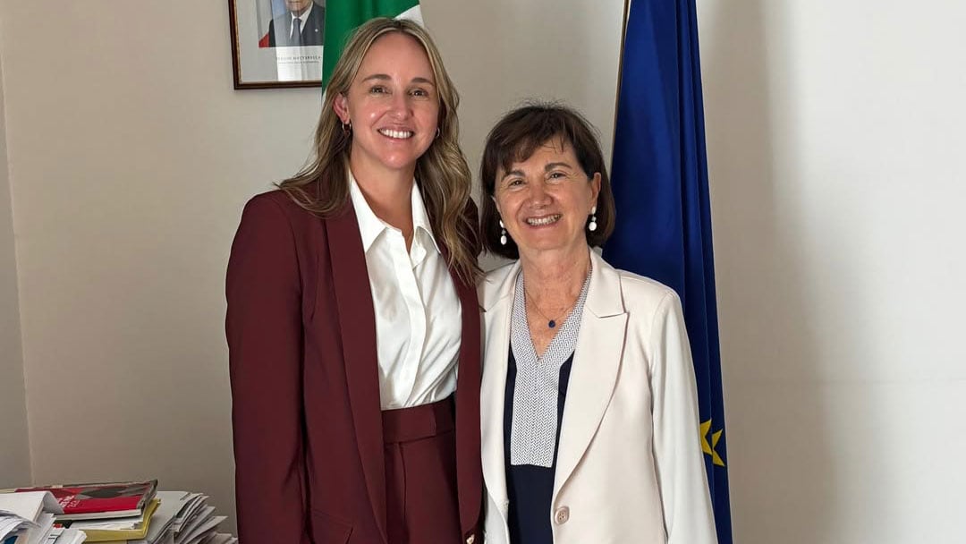 La vicejefa de gobierno Clara Muzzio se reunió con Eugenia Roccella para analizar políticas de natalidad y crisis demográfica