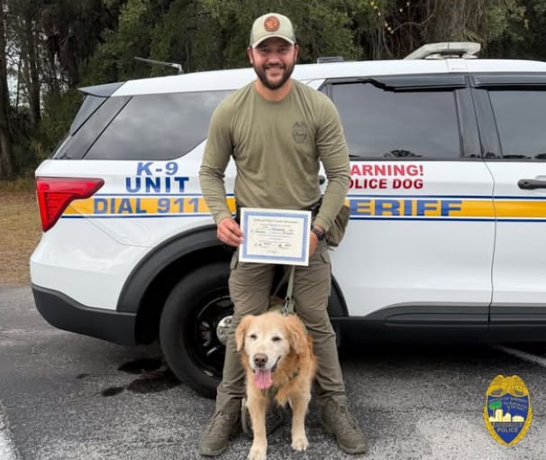 El binomio integrado por el oficial Havens y el perro Ruger demostró la efectividad del trabajo conjunto en situaciones de emergencia (Jacksonville Sheriff's Office)