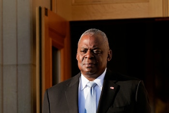 El secretario de Defensa de