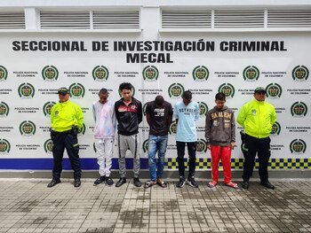 Cinco presuntos delincuentes fueron capturados en el oriente de Cali - crédito Policía Cali