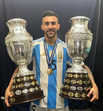 Nico González con las dos