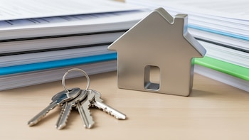 Ocho documentos que necesitas para blindar tu casa contra el despojo en CDMX