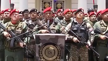 Los militares publicaron videos manifestando