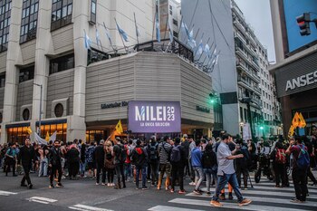 Simpatizantes de Javier Milei en