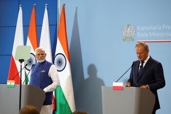 Modi y Tusk brindaron una rueda de prensa en la Cancillería del Primer Ministro de Polonia en Varsovia este 22 de agosto de 2024 (REUTERS/Kacper Pempel)