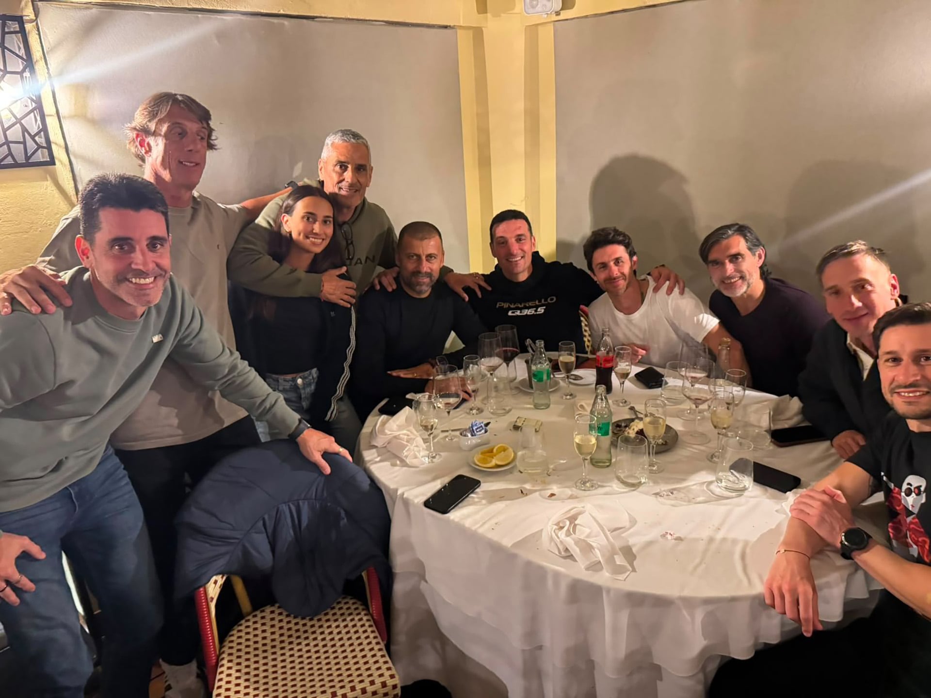 El cuerpo técnico de la Selección y una cena especial en un restaurante porteño de Belgrano