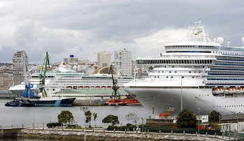 El crucero Emerald Princess. (EFE/Cabalar)