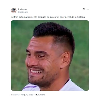 Captura de una publicación en red social con texto humorístico y la fotografía del rostro del futbolista Sergio Romero sonriendo