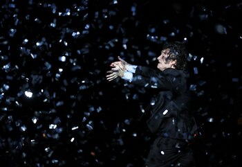 El presidente brindó un show