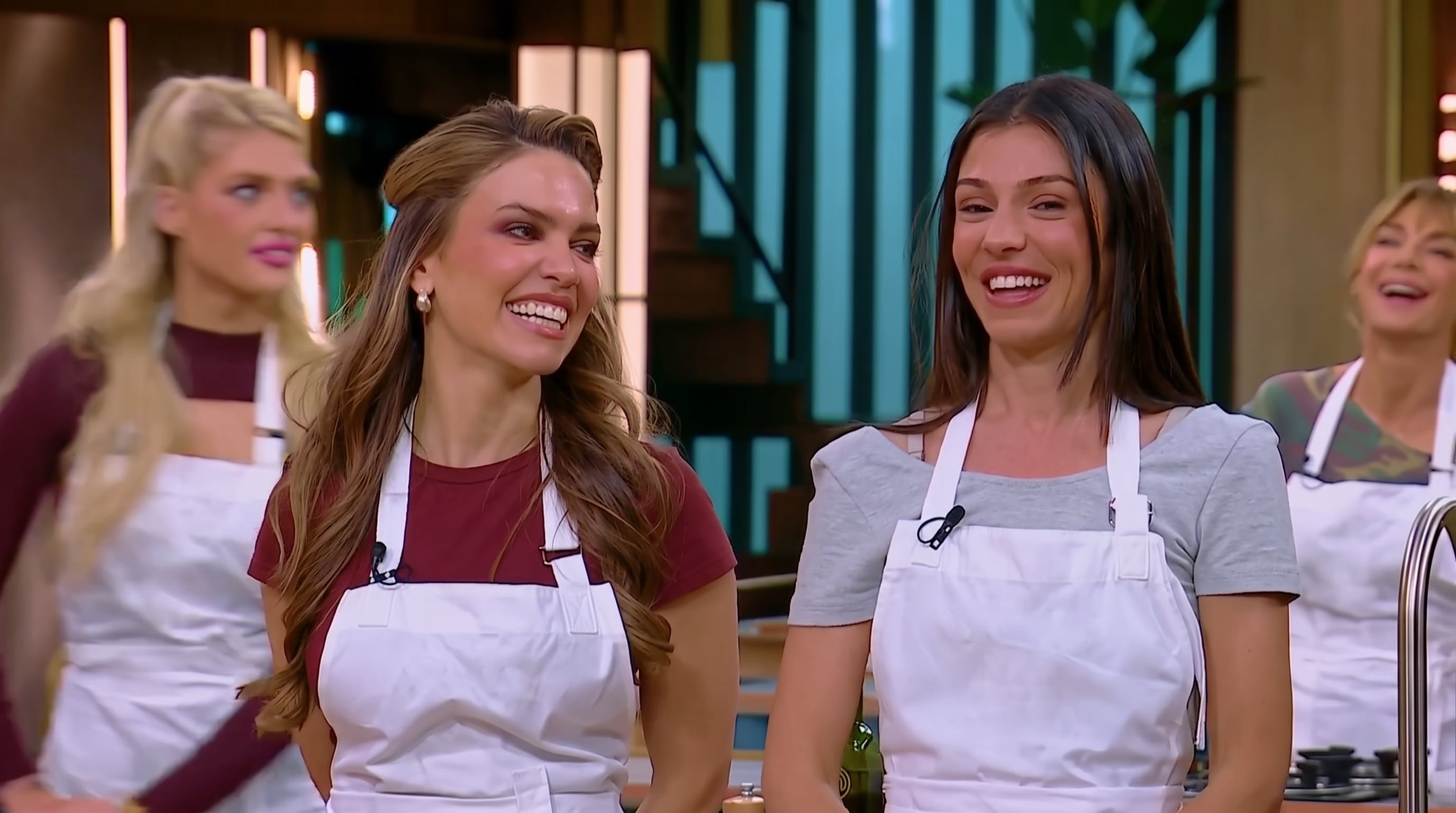 La China Ansa y Rocío Robles al presentar su plato en Masterchef (Imagen Ilustrativa Infobae)