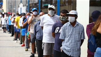 La OMS teme una pandemia aún más dañina y experto alerta que Perú ya enfrenta una “prepandemia silenciosa”