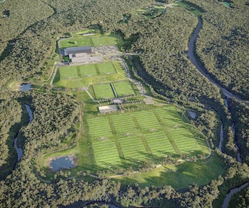 El Arthur M. Blank U.S. Soccer National Training Center unifica a todos los equipos y áreas administrativas de la federación en un solo campus, mejorando la integración y operación (Gensler)