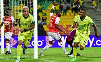 Atlético Bucaramanga venció por 2-1 a Independiente Santa Fe por la fecha 12 de la Liga BetPlay. Imagen: Dimayor.
