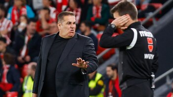 Sandoval no seguirá en el