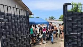 Desarticularon una fiesta clandestina con