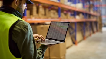 La base de la logística eficiente empieza en el inventario