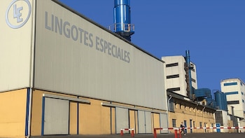 Lingotes Especiales multiplica por más de dos su beneficio hasta junio, con 554.000 euros