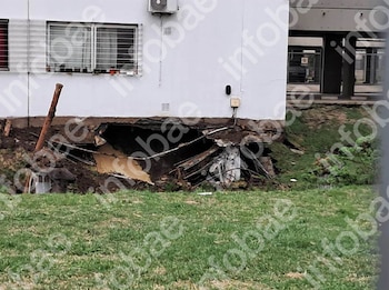 Las paredes poseían fisuras vertical