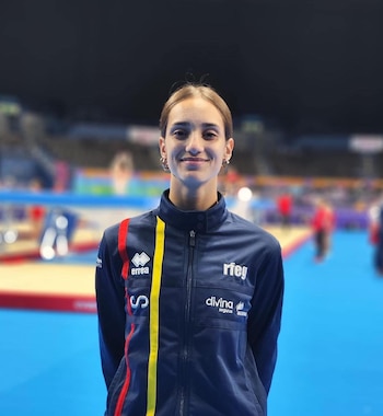 La joven ya contaba con