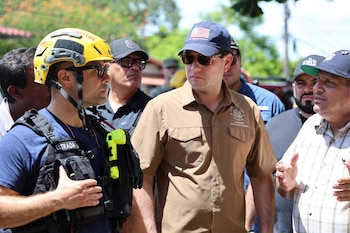 El embajador de Estados Unidos en Panamá, Kevin Marino Cabrera, anunció el envío de más de 30 toneladas de ayuda humanitaria para las familias afectadas por el terremoto. Tomada de la Embajada de EU