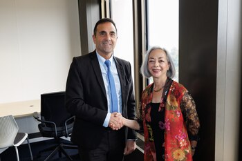 Julio Cordero y Thea Lee, subsecretaria de Trabajo de EEUU