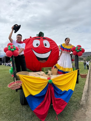 El impacto se extiende a municipios vecinos. La ocupación hotelera aumenta en Villa de Leyva, Sáchica, Santa Sofía, Tinjacá, Ráquira, Chiquinquirá, Paipa y Tunja