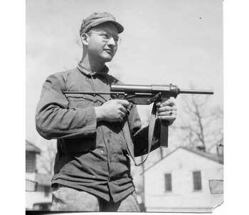 Bernie Bluestein, miembro del Ejército