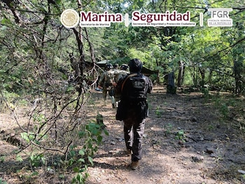 Restan poder al narco en Sinaloa: autoridades desmantelan un narcolaboratorio en Culiacán. Marina