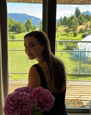 Celeste abrió su álbum fotográfico