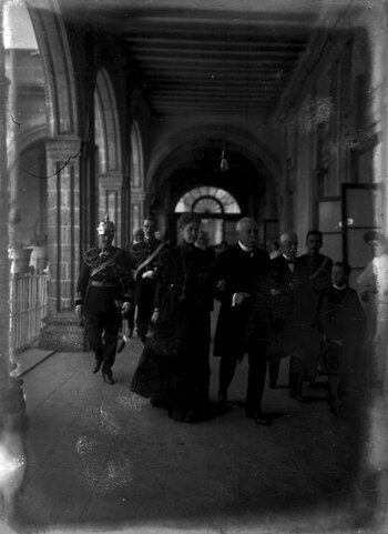 El presidente y Carmen Romero