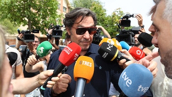 “Llena de llagas”, “incomunicada” y un posible envenenamiento: las acusaciones contra el actor Luis Lorenzo y su exmujer en el juicio por maltrato de su tía