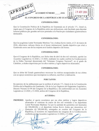 El acuerdo del Congreso utiliza el artículo 171 de la Constitución para otorgar honores públicos y beneficios económicos a deportistas nacionales destacados. (Cortesía: Organismo Legislativo)