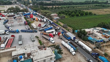 Un nuevo huaico bloquea la