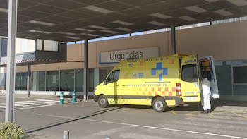 Un bar se derrumba en La Rioja: el colapso del suelo y de parte del techo provoca 11 heridos y obliga a rescatar a 30 personas atrapadas