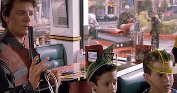 Wood inició su carrera a