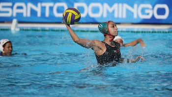 México debuta con victorias en polo acuático femenil en Santo Domingo 2026
