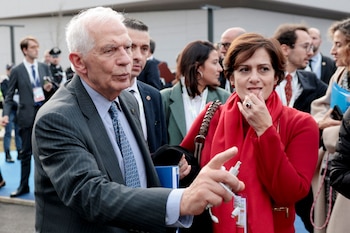 El Alto Representante de la Unión Europea, Josep Borrell, hace un gesto al salir del segundo día de la reunión de ministros de Asuntos Exteriores del G7 en Fiuggi, Italia (REUTERS/Remo Casilli)