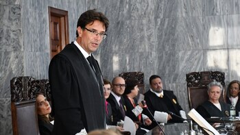 Presidente del TSJC cree "peligroso" que los poderes públicos deslicen insinuaciones o críticas a las resoluciones