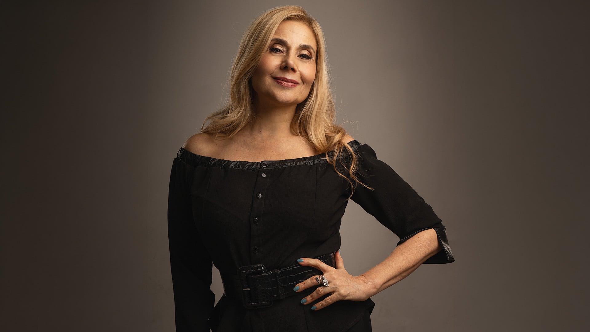 Andrea Politti destaca el desafío de interpretar a 'la mala' en la comedia negra 'HDP Hijos de Primera'