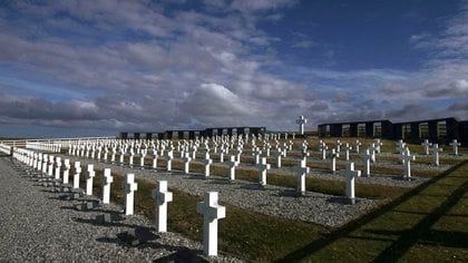 La obra busca visibilizar, encarnar y mantener vivo el legado de los 649 caídos en Malvinas