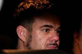 Durante su traslado, Joran Van