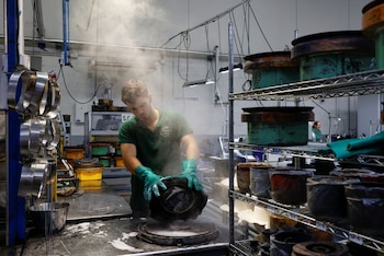 FOTO DE ARCHIVO. Desde albañiles,