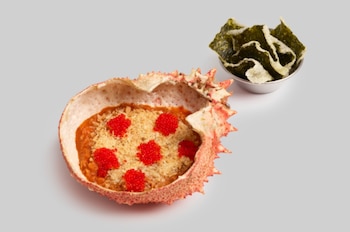 Txangurro gratinado Donosti-Singapour, uno de