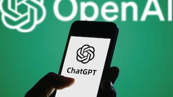 OpenAI cambia su estrategia publicitaria en ChatGPT y apuesta por el modelo de pago por clic