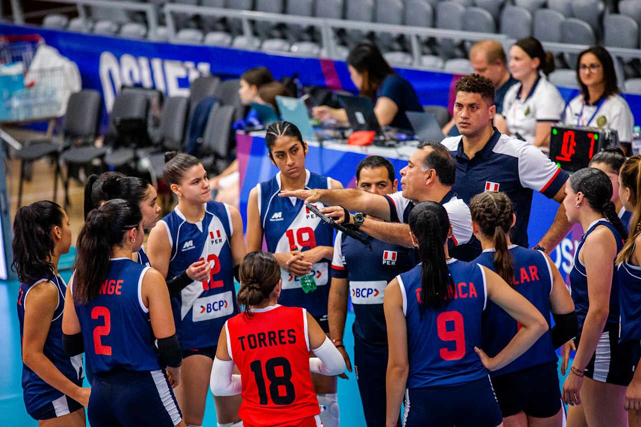 La selección peruana se encuentra bajó la dirección técnica de Martín Escudero. Crédito: Volleyball World