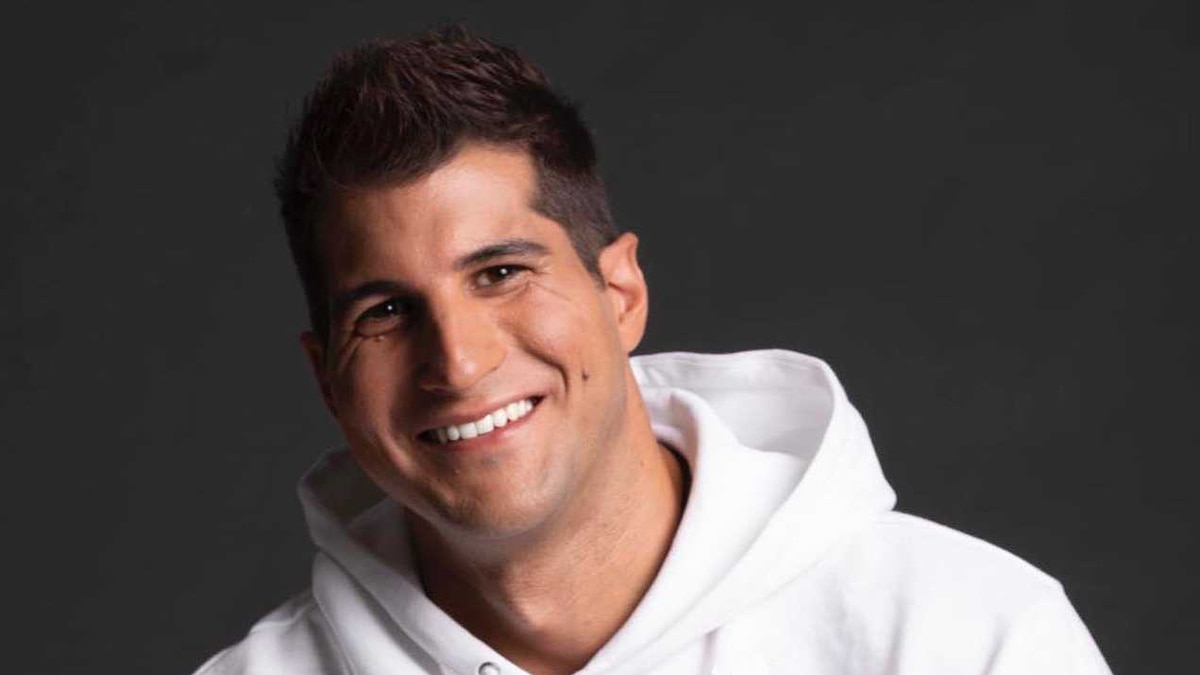 La nueva vida de Julián Contreras tras la polémica: asentado en Córdoba y 'sostenido' por las donaciones de sus seguidores - Infobae